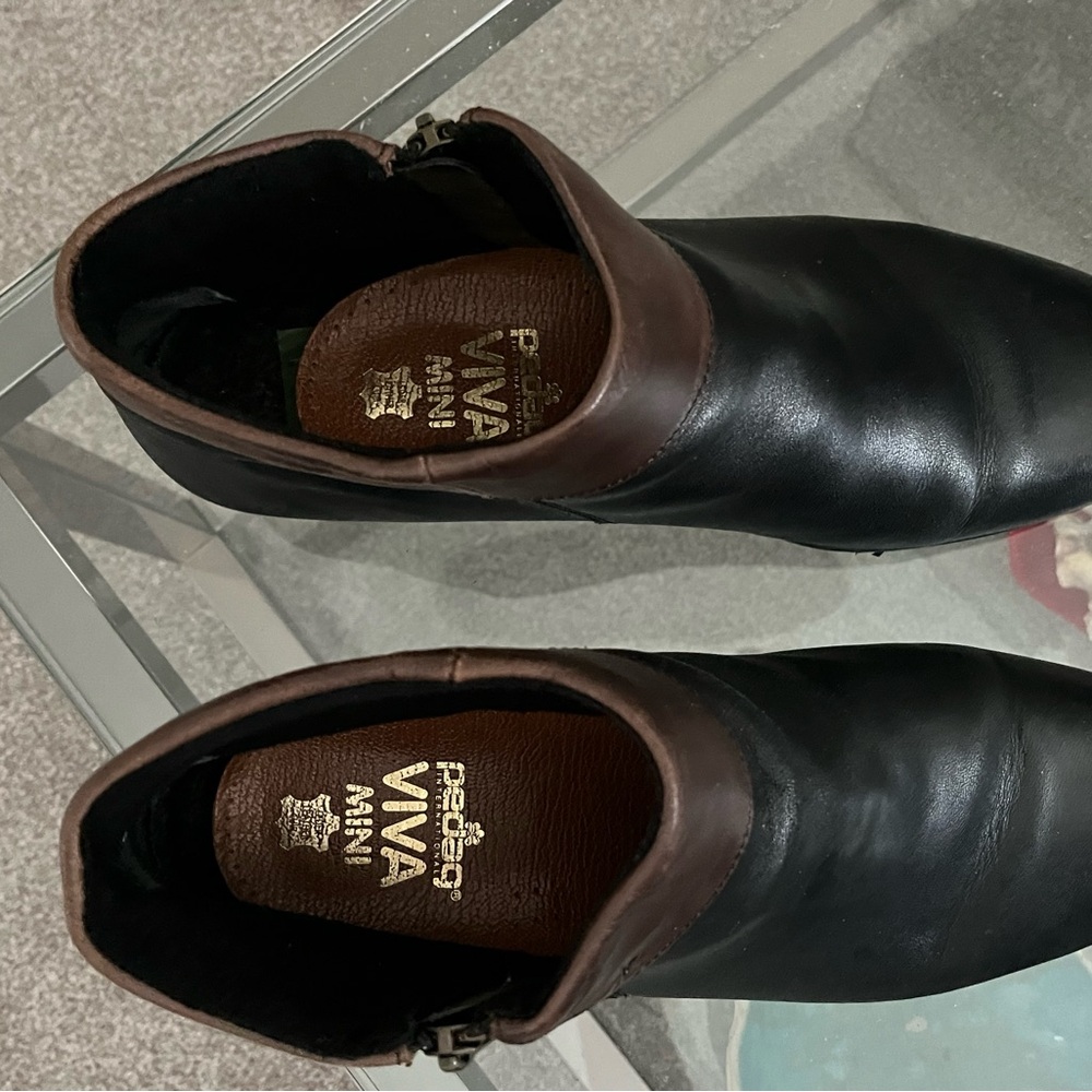 Remonte Men's Black and Brown Leather Boots